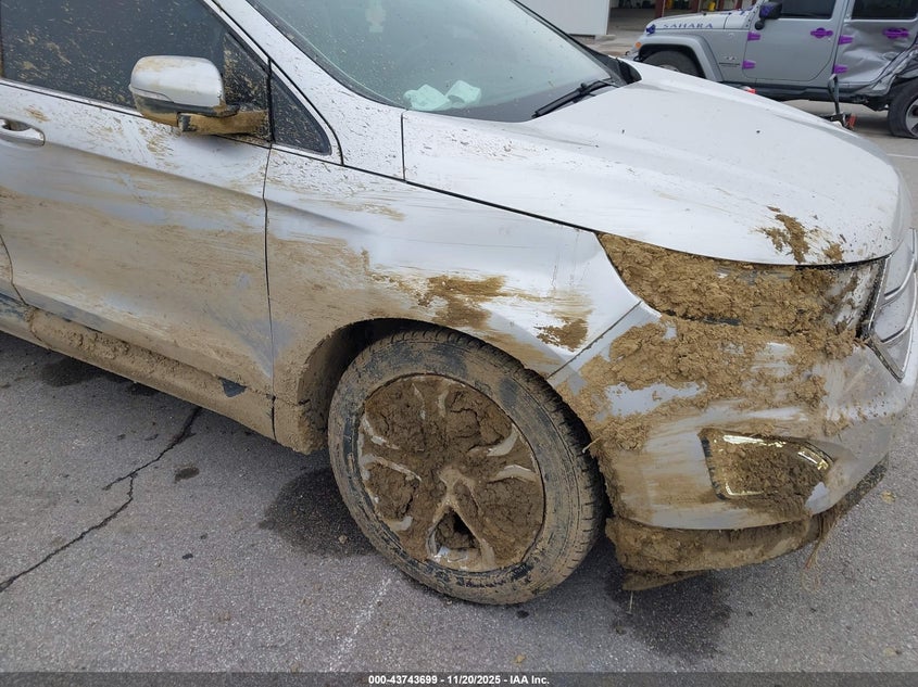 2016 Ford Edge VIN 2FMPK4K91GBB23712 IAAI salvage auction — RIGHT SIDE, Salvage (Indiana), sold $2,100 on 2026-07-20 (photo 6)