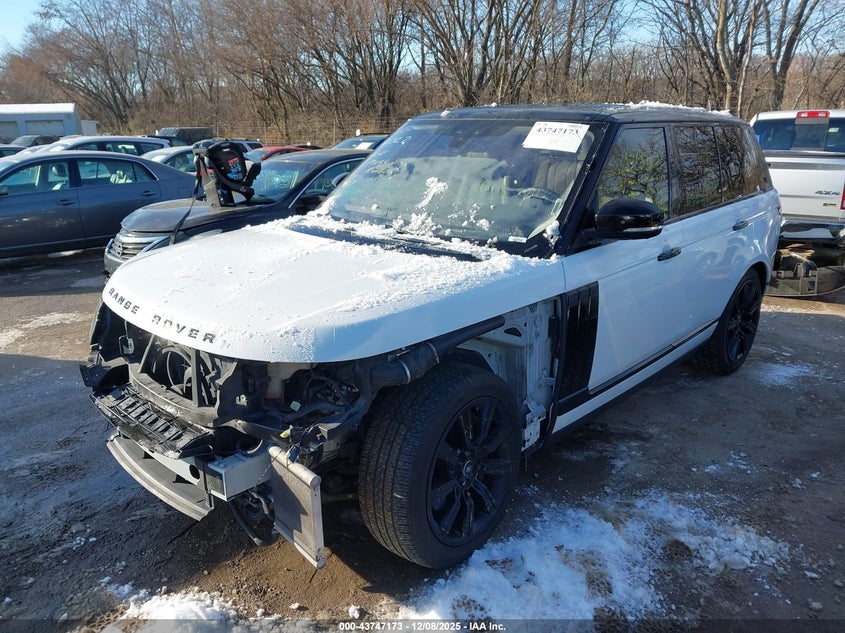 2017 Land rover RANGE ROVER VIN SALGS2FE7HA324133 IAAI salvage auction — LEFT FRONT, Salvage (Indiana), sold $8,050 on 2026-07-29 (photo 2)