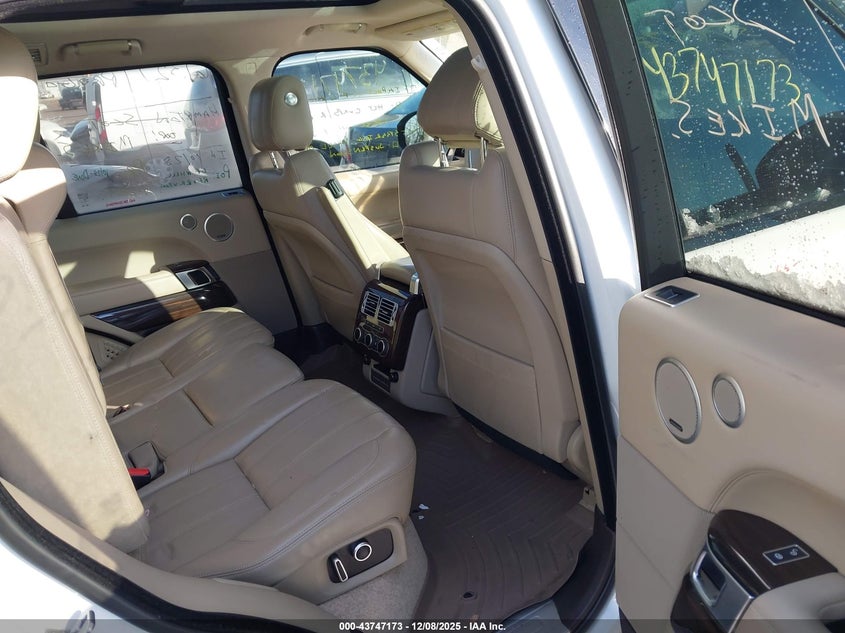 2017 Land rover RANGE ROVER VIN SALGS2FE7HA324133 IAAI salvage auction — LEFT FRONT, Salvage (Indiana), sold $8,050 on 2026-07-29 (photo 8)