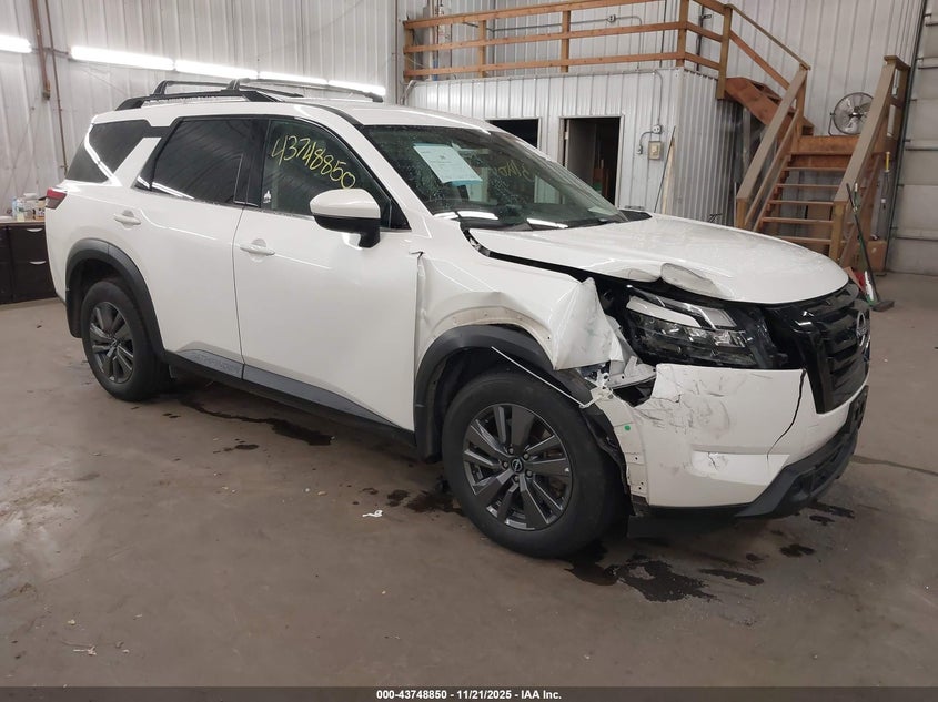 2024 Nissan Pathfinder VIN 5N1DR3BC0RC237482 IAAI salvage auction — FRONT END, Salvage (Minnesota), sold $9,500 on 2026-07-28 (photo 1)