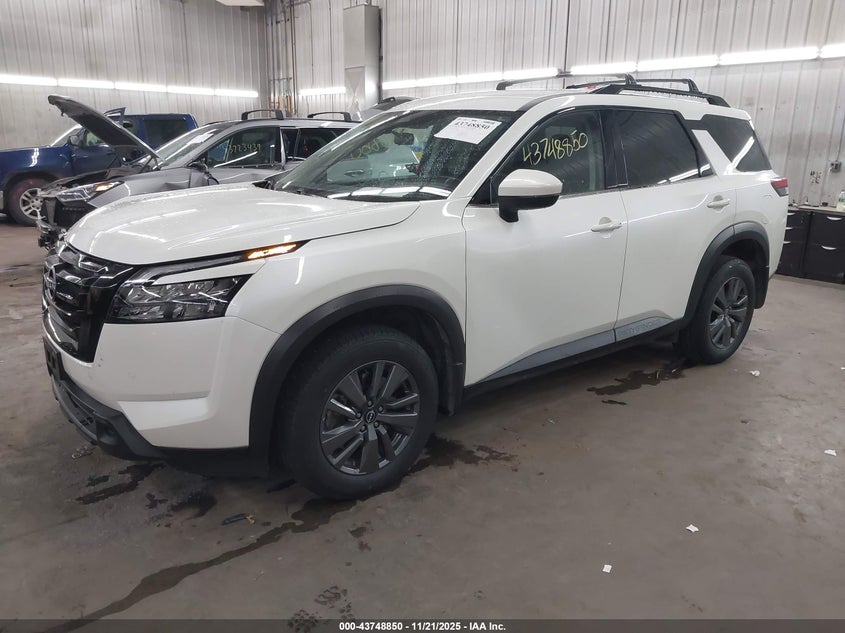 2024 Nissan Pathfinder VIN 5N1DR3BC0RC237482 IAAI salvage auction — FRONT END, Salvage (Minnesota), sold $9,500 on 2026-07-28 (photo 2)