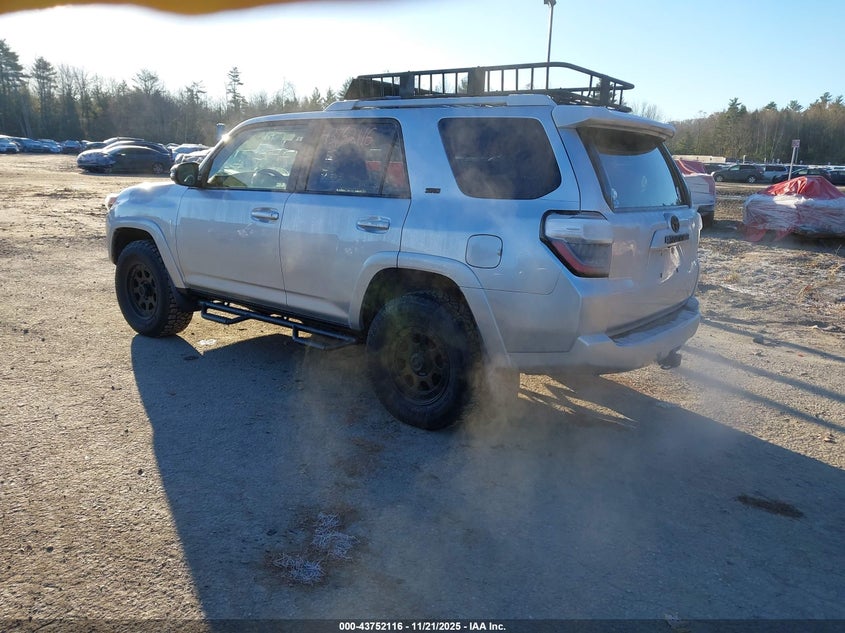 2014 Toyota 4runner VIN JTEBU5JR4E5182444 IAAI salvage auction — RIGHT SIDE, Salvage Title, sold $9,300 on 2026-07-06 (photo 3)