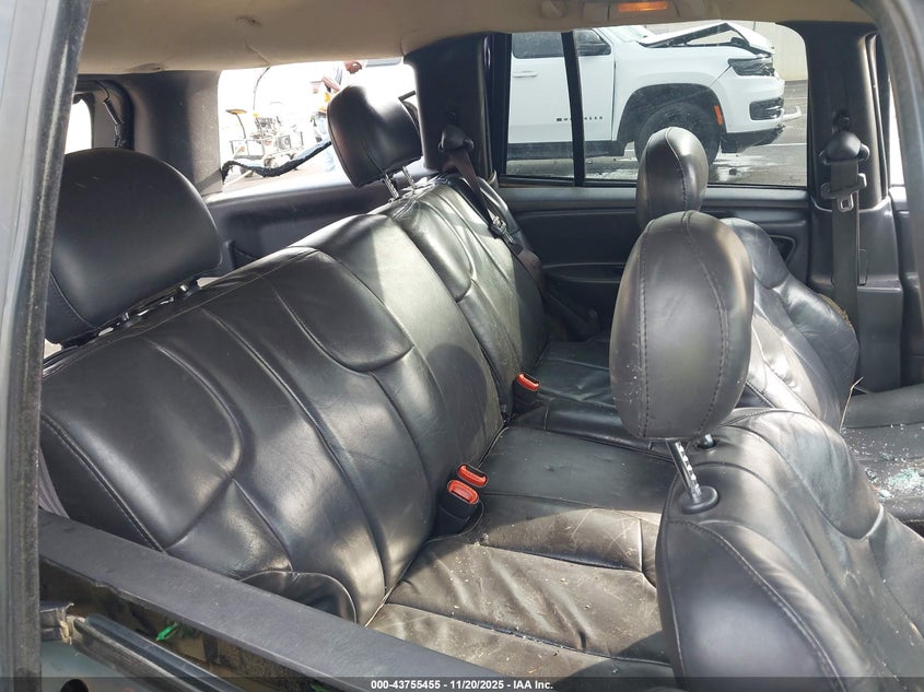 2001 Jeep Grand cherokee VIN 1J4GW48S31C612617 IAAI salvage auction — ROLLOVER, Junking Certificate (Mississippi), sold $75 on 2026-07-09 (photo 8)