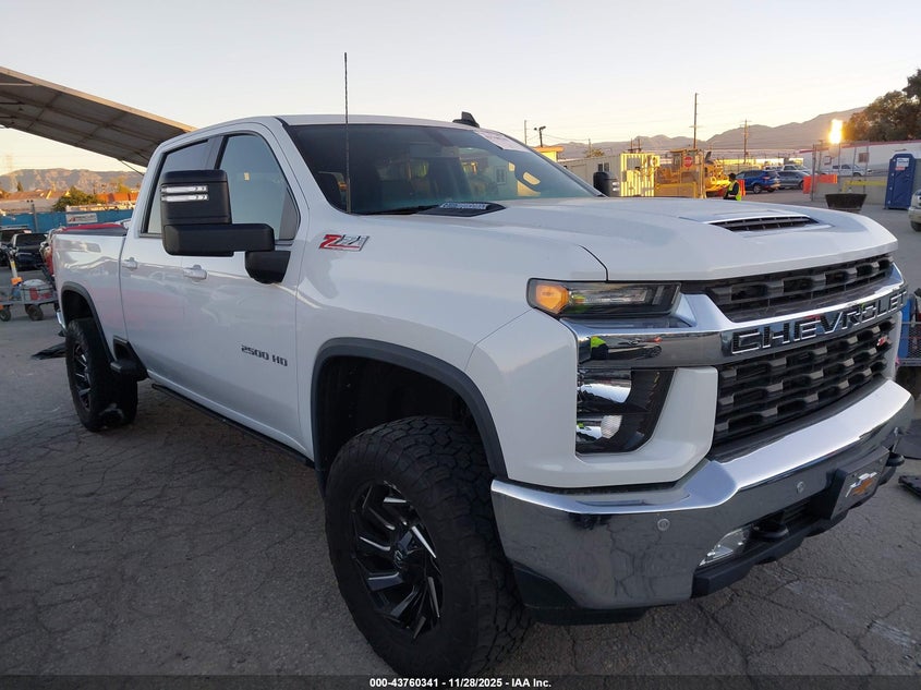 2021 Chevrolet Silverado 2500 VIN 1GC4YNEYXMF142526 IAAI salvage auction — THEFT, Salvage (California), sold $15,100 on 2026-07-29 (photo 1)