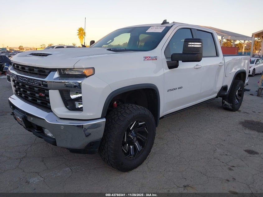 2021 Chevrolet Silverado 2500 VIN 1GC4YNEYXMF142526 IAAI salvage auction — THEFT, Salvage (California), sold $15,100 on 2026-07-29 (photo 2)