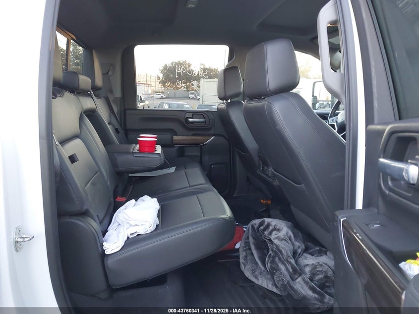 2021 Chevrolet Silverado 2500 VIN 1GC4YNEYXMF142526 IAAI salvage auction — THEFT, Salvage (California), sold $15,100 on 2026-07-29 (photo 7)