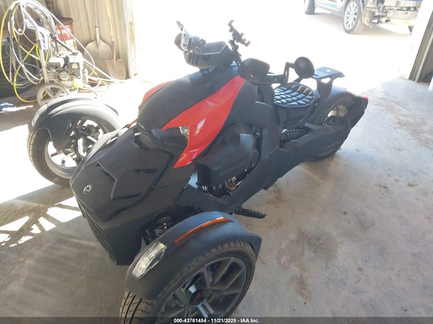 2023 Can-am/ brp Ryker VIN 3JB2FEG47PJ000506 IAAI salvage auction — SIDE, Salvage Title, sold $2,500 on 2026-09-02 (photo 2)