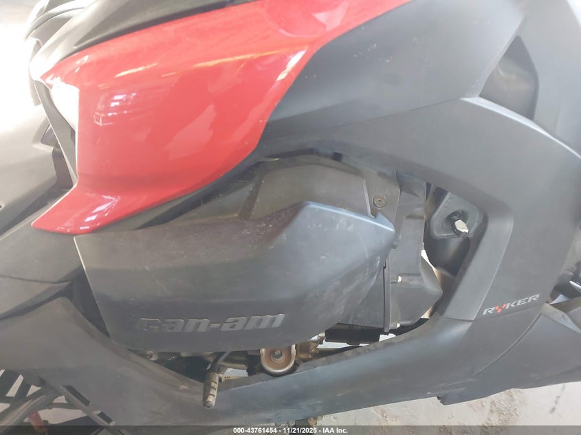 2023 Can-am/ brp Ryker VIN 3JB2FEG47PJ000506 IAAI salvage auction — SIDE, Salvage Title, sold $2,500 on 2026-09-02 (photo 9)
