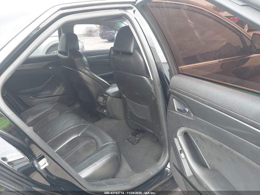 2009 Cadillac Cts VIN 1G6DN57P690155204 IAAI salvage auction — THEFT, Salvage (Illinois), sold $9,100 on 2026-07-21 (photo 8)