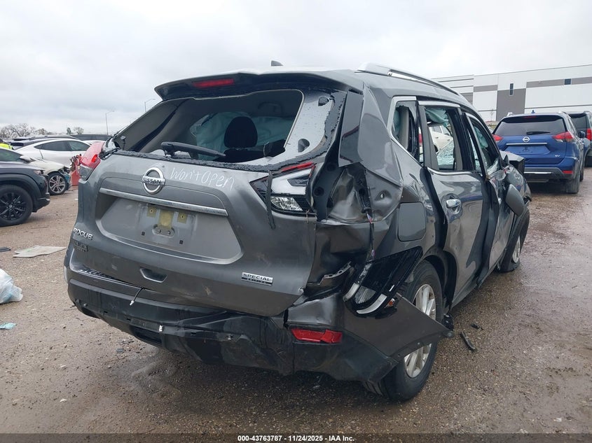2020 Nissan Rogue VIN JN8AT2MT3LW036136 IAAI salvage auction — ROLLOVER, Salvage Title, sold $25 on 2026-07-28 (photo 4)