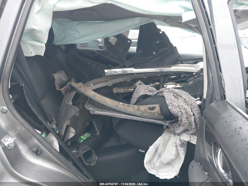 2020 Nissan Rogue VIN JN8AT2MT3LW036136 IAAI salvage auction — ROLLOVER, Salvage Title, sold $25 on 2026-07-28 (photo 8)