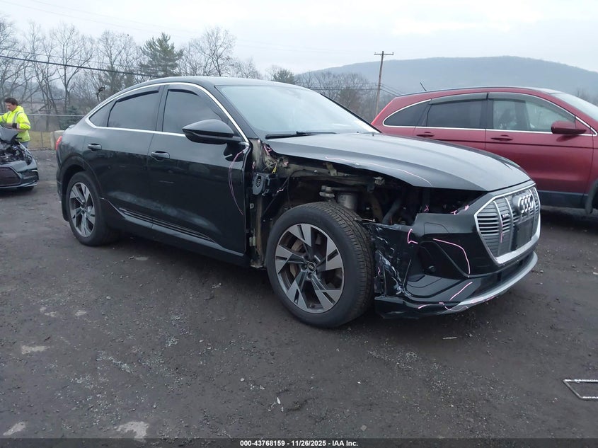 2021 Audi E-tron sportback VIN WA13AAGE9MB026697 IAAI salvage auction — RIGHT FRONT, Salvage Title, sold $13,900 on 2026-08-16 (photo 1)