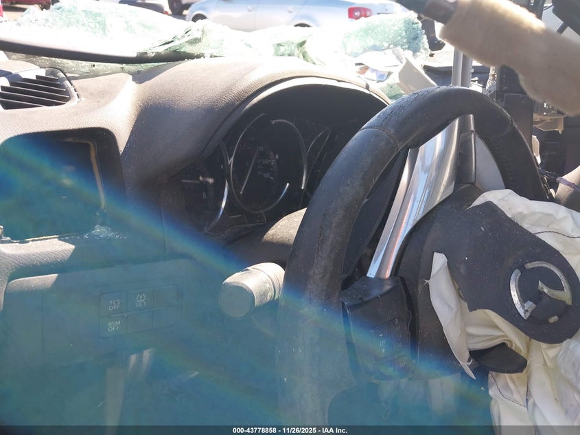 2015 Mazda Cx-5 VIN JM3KE2DY0F0551065 IAAI salvage auction — ROLLOVER, Salvage (California), sold $625 on 2026-07-14 (photo 7)