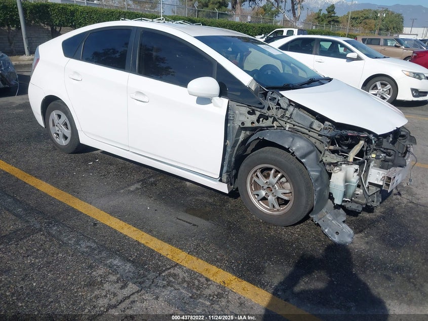 2011 Toyota Prius VIN JTDKN3DU0B5289119 IAAI salvage auction — FRONT END, Salvage (California), sold $875 on 2026-07-21 (photo 1)