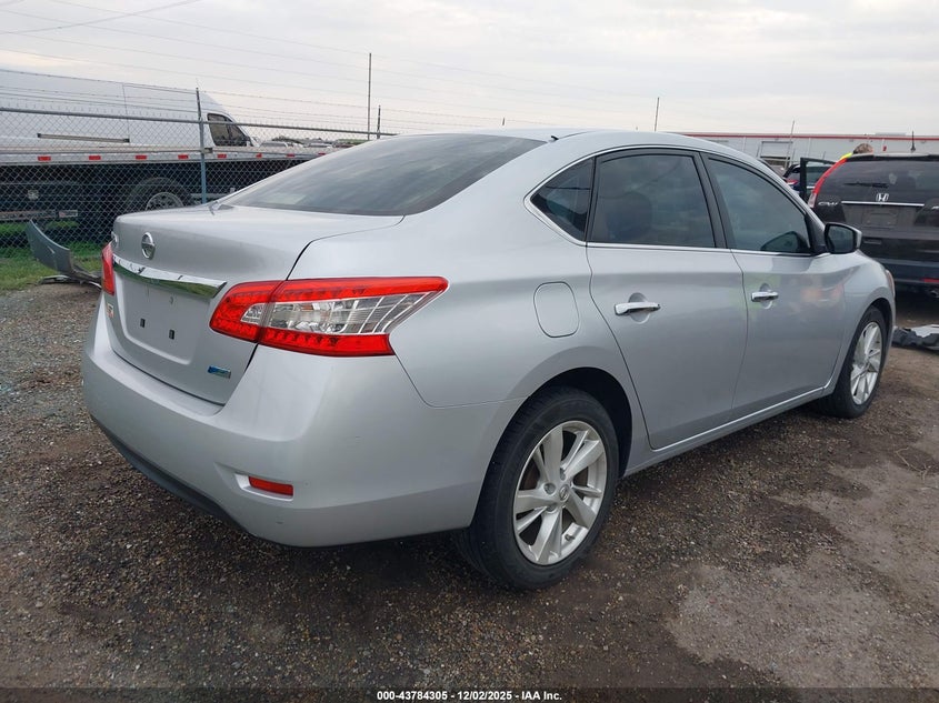 2014 Nissan Sentra VIN 3N1AB7AP4EY202701 IAAI salvage auction — SIDE, Salvage Title, sold $550 on 2026-07-09 (photo 4)