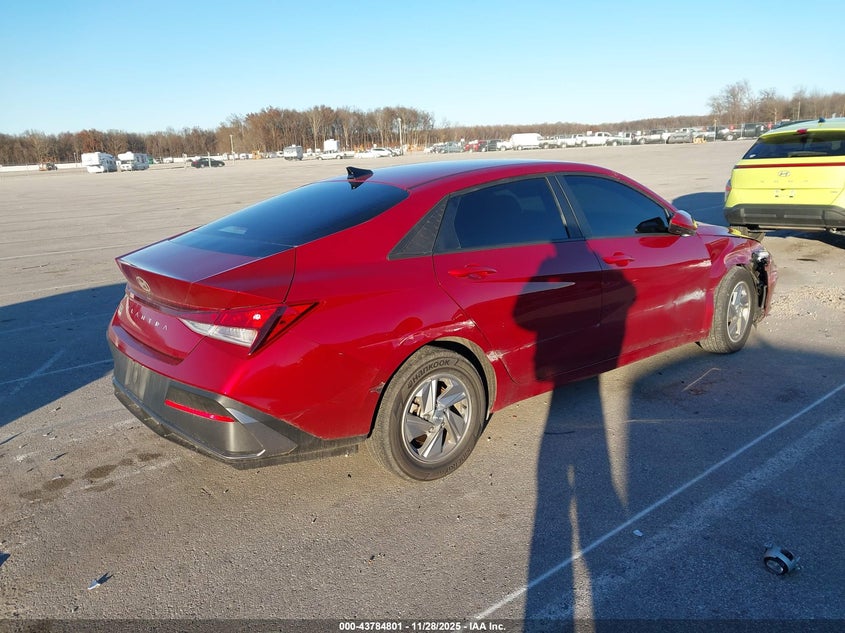 2024 Hyundai Elantra VIN KMHLL4DG8RU842069 IAAI salvage auction — RIGHT FRONT, Salvage (Indiana), sold $3,600 on 2026-07-30 (photo 4)