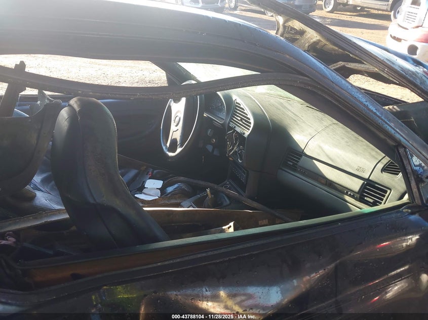 1995 BMW M3 VIN WBSBF9327SEH01614 IAAI salvage auction — ALL OVER, Non-Repairable (Arizona), sold $1,250 on 2026-07-14 (photo 5)