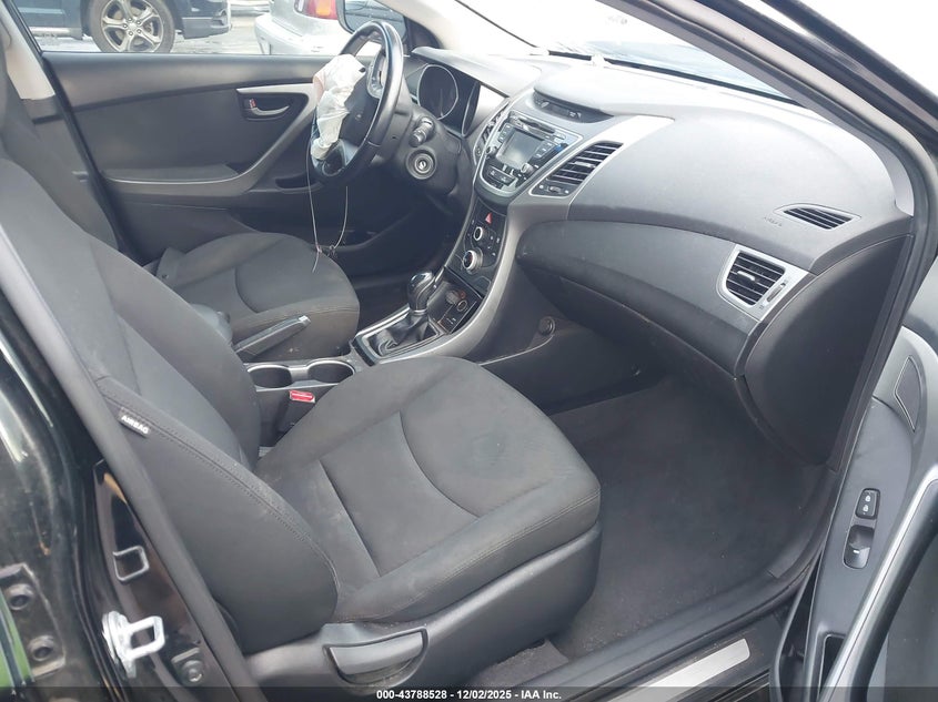 2015 Hyundai Elantra VIN KMHDH4AE7FU355465 IAAI salvage auction — FRONT END, Salvage Title, sold $500 on 2026-07-29 (photo 5)