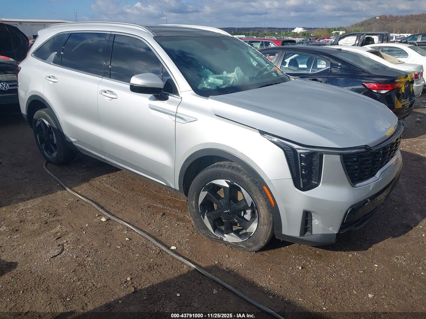 2025 Kia Sorento VIN KNDRHDJG2S5312443 IAAI salvage auction — LEFT SIDE, Clear (Oklahoma), sold $10,300 on 2026-09-15 (photo 1)