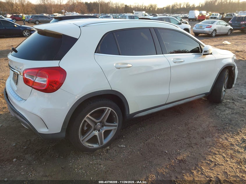 2015 Mercedes-benz Gla-class VIN WDCTG4GB3FJ056020 IAAI salvage auction — RIGHT FRONT, Other, sold $2,650 on 2026-07-28 (photo 4)