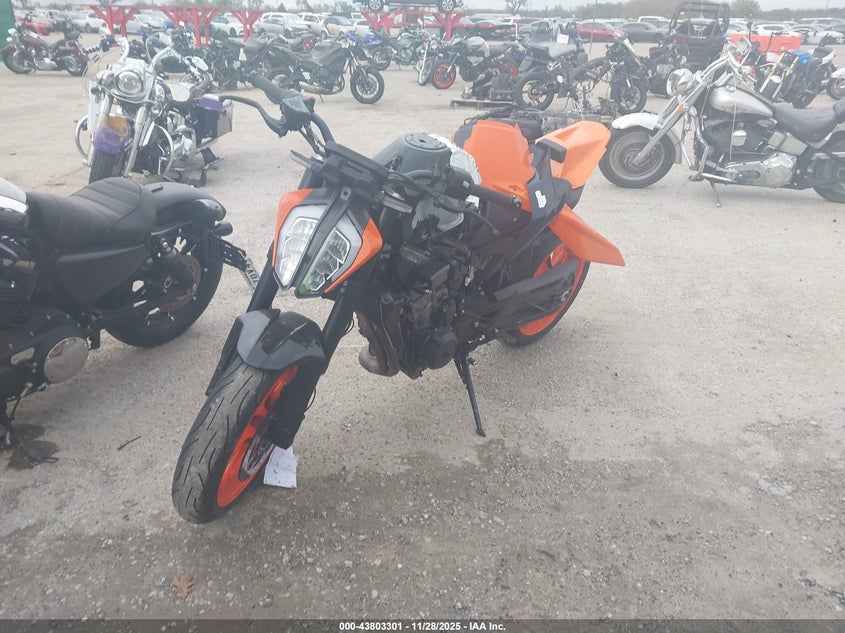 2020 Ktm 790 VIN VBKTU6404LM774035 IAAI salvage auction — ALL OVER, Clear (Oklahoma), sold $75 on 2026-07-21 (photo 2)