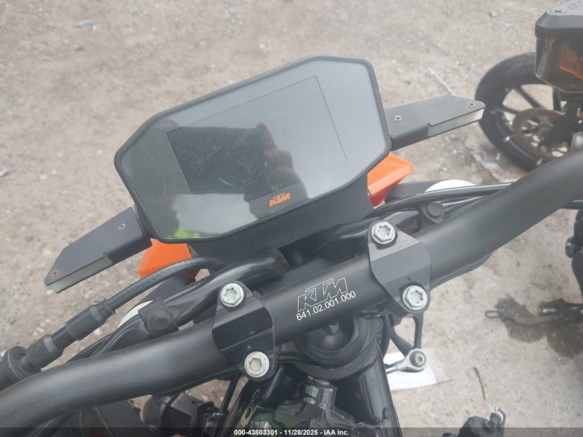 2020 Ktm 790 VIN VBKTU6404LM774035 IAAI salvage auction — ALL OVER, Clear (Oklahoma), sold $75 on 2026-07-21 (photo 7)