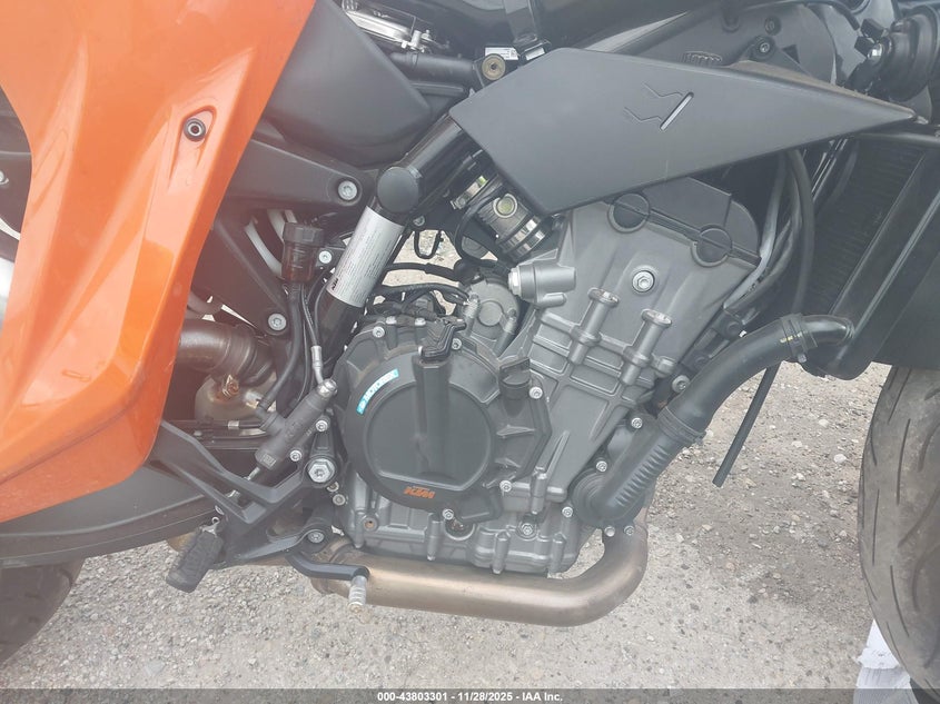 2020 Ktm 790 VIN VBKTU6404LM774035 IAAI salvage auction — ALL OVER, Clear (Oklahoma), sold $75 on 2026-07-21 (photo 8)