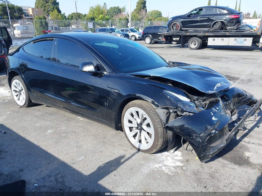 2022 Tesla Model 3 VIN 5YJ3E1EA4NF186754 IAAI salvage auction — FRONT END, Salvage (California), sold $2,650 on 2026-08-22 (photo 1)