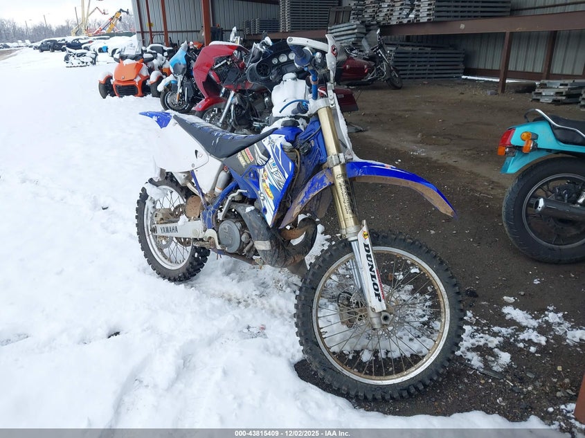 2001 Yamaha Yz VIN JYACG08C41A013932 IAAI salvage auction — THEFT, Salvage (Tennessee), sold $600 on 2026-09-09 (photo 1)