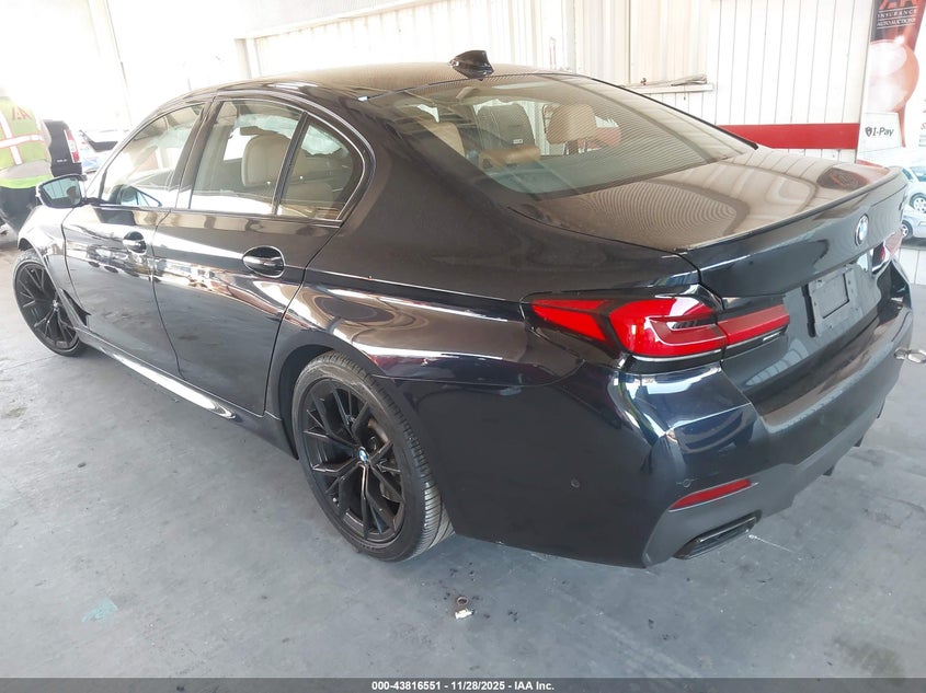 2022 BMW M550i xdrive VIN WBA13BK01NCH67995 IAAI salvage auction — FRONT END, Rebuildable (Florida), sold $14,300 on 2026-08-08 (photo 3)