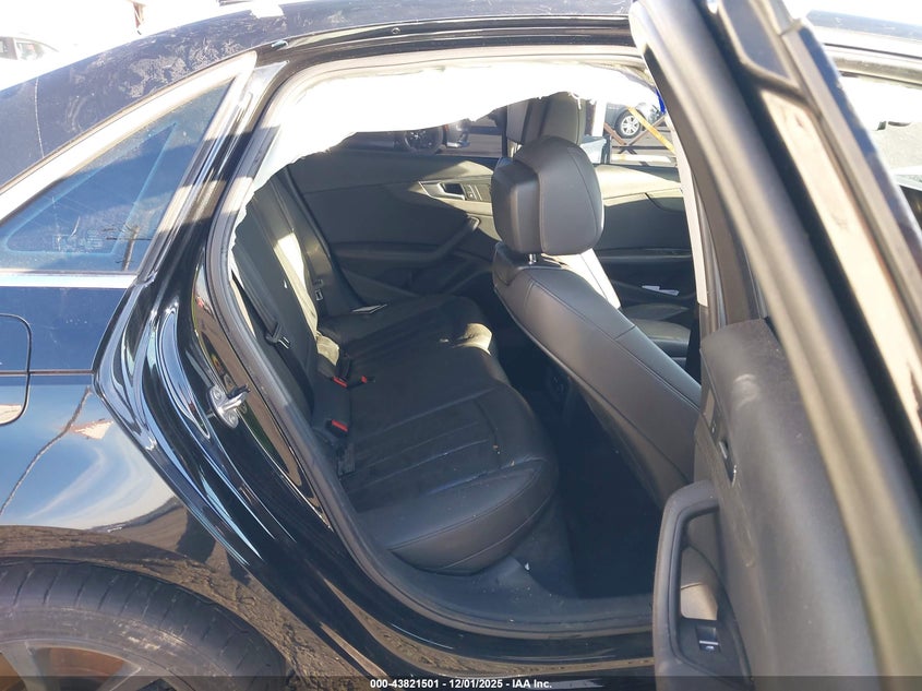 2019 Audi A4 VIN WAUENAF45KN001364 IAAI salvage auction — FRONT END, Salvage Title, sold $750 on 2026-07-30 (photo 8)