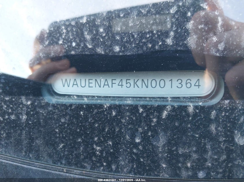2019 Audi A4 VIN WAUENAF45KN001364 IAAI salvage auction — FRONT END, Salvage Title, sold $750 on 2026-07-30 (photo 9)
