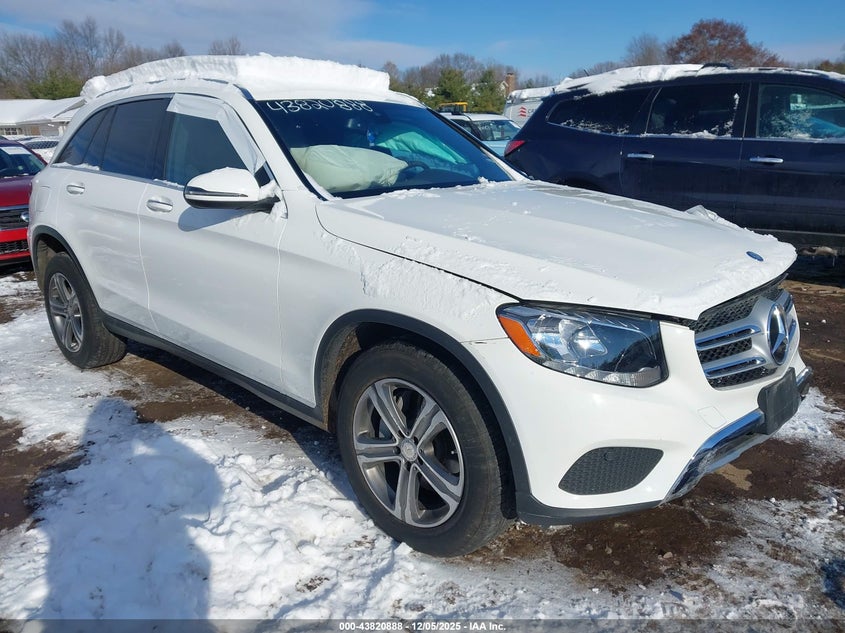 2016 Mercedes-benz Glc VIN WDC0G4KB0GF086428 IAAI salvage auction — LEFT FRONT, Salvage (Indiana), sold $2,500 on 2026-07-21 (photo 1)
