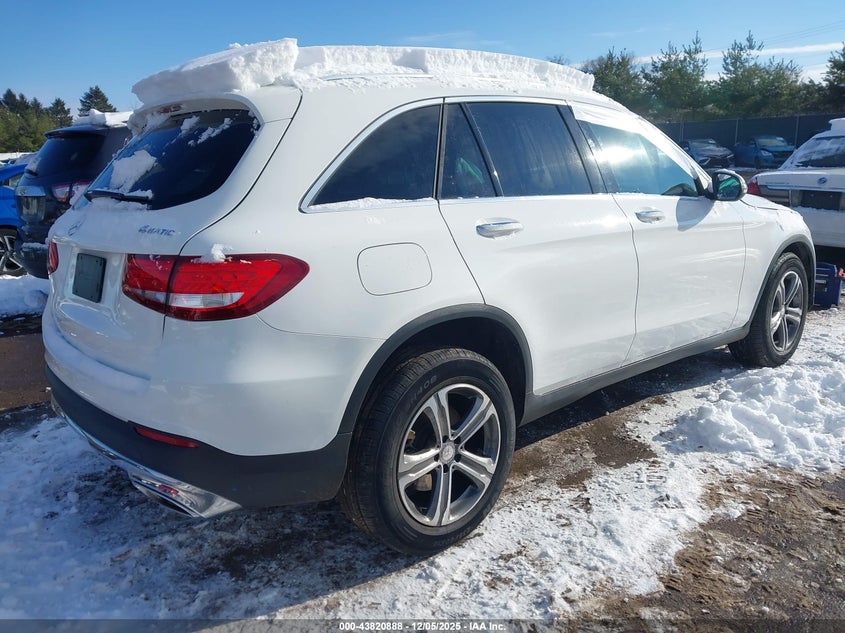 2016 Mercedes-benz Glc VIN WDC0G4KB0GF086428 IAAI salvage auction — LEFT FRONT, Salvage (Indiana), sold $2,500 on 2026-07-21 (photo 4)