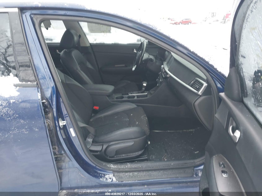 2019 Kia Optima VIN 5XXGT4L30KG349907 IAAI salvage auction — THEFT, Salvage (Indiana), sold $2,250 on 2026-07-08 (photo 5)