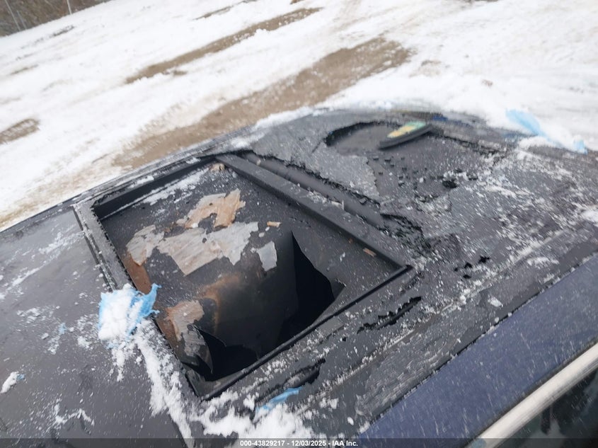 2019 Kia Optima VIN 5XXGT4L30KG349907 IAAI salvage auction — THEFT, Salvage (Indiana), sold $2,250 on 2026-07-08 (photo 6)