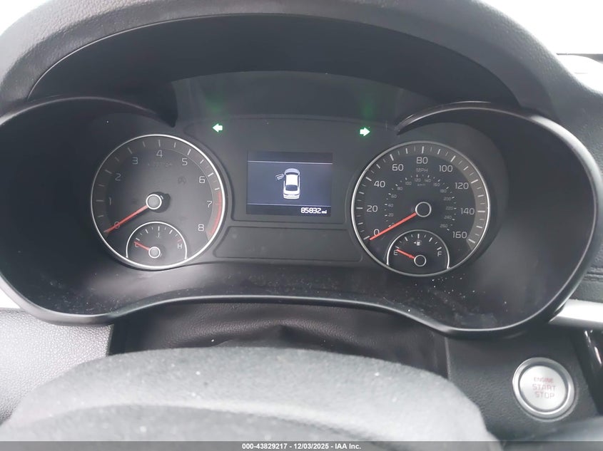 2019 Kia Optima VIN 5XXGT4L30KG349907 IAAI salvage auction — THEFT, Salvage (Indiana), sold $2,250 on 2026-07-08 (photo 7)
