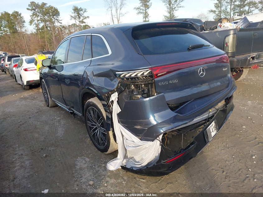2023 Mercedes-Benz VIN 4JGDM2EB0PA016954 IAAI salvage auction — Side, Salvage Title, sold $24,100 on 2026-01-20 (photo 3)