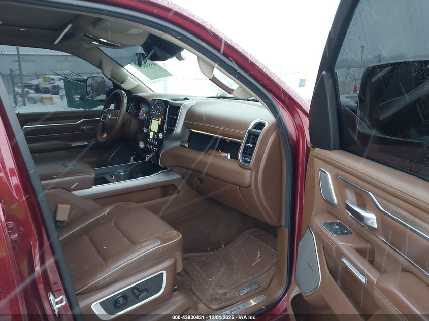 2021 Ram 1500 VIN 1C6SRFKT7MN584101 IAAI salvage auction — THEFT, Salvage (Illinois), sold $22,100 on 2026-07-30 (photo 5)