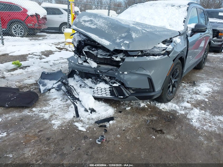 2024 Honda Cr-v VIN 7FARS5H86RE015601 IAAI salvage auction — FRONT END, Salvage Title, sold $500 on 2026-07-29 (photo 6)