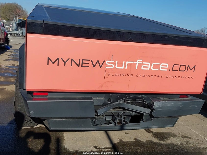 2024 Tesla Cybertruck VIN 7G2CEHED1RA042369 IAAI salvage auction — REAR END, Other, sold $46,200 on 2026-07-06 (photo 6)