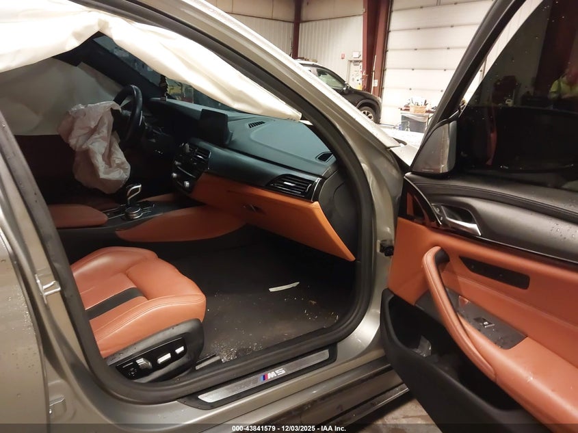 2020 BMW M5 VIN WBSJF0C0XLCD52435 IAAI salvage auction — LEFT SIDE, Salvage (Delaware), sold $25,750 on 2026-07-30 (photo 5)