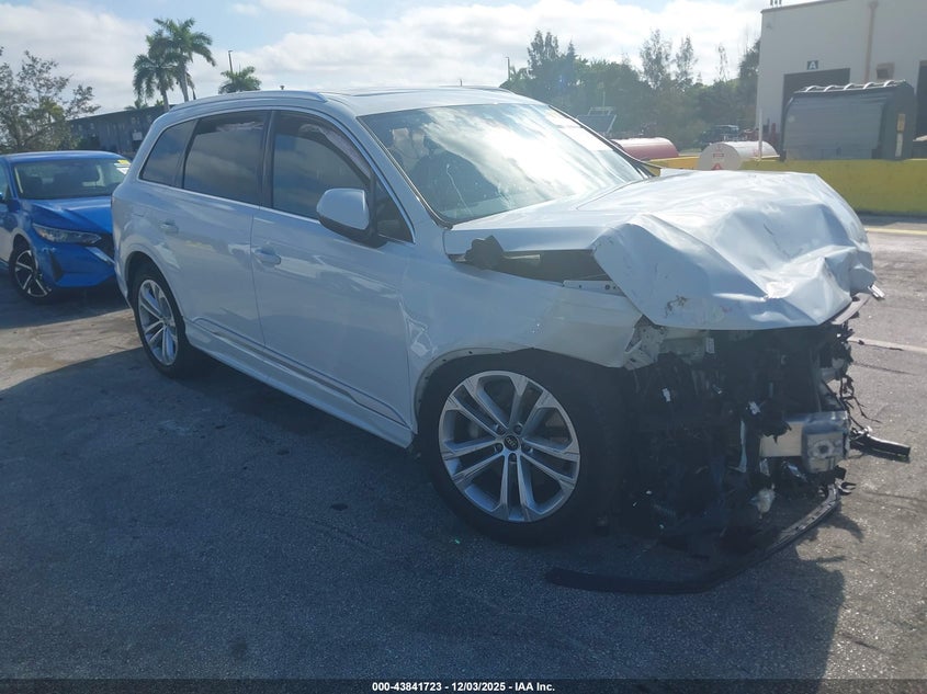 2025 Audi Q7 VIN WA1LVBF71SD014705 IAAI salvage auction — FRONT END, Certificate Of Destruction (Florida), sold $4,150 on 2026-07-09 (photo 1)