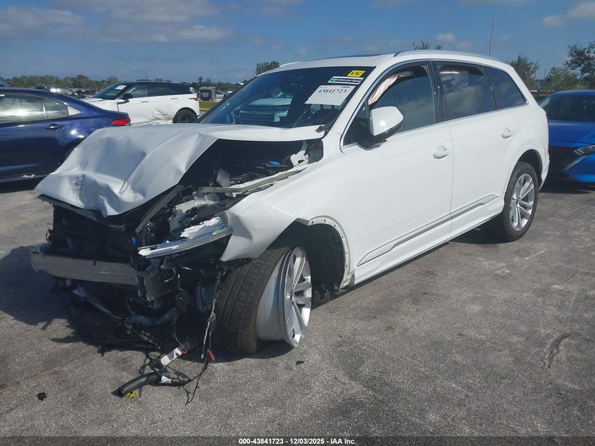 2025 Audi Q7 VIN WA1LVBF71SD014705 IAAI salvage auction — FRONT END, Certificate Of Destruction (Florida), sold $4,150 on 2026-07-09 (photo 2)