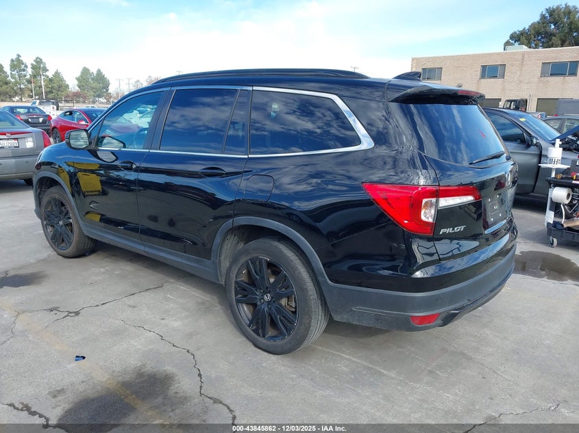2021 Honda Pilot VIN 5FNYF6H23MB097650 IAAI salvage auction — THEFT, Salvage Title, sold $17,600 on 2026-07-27 (photo 3)