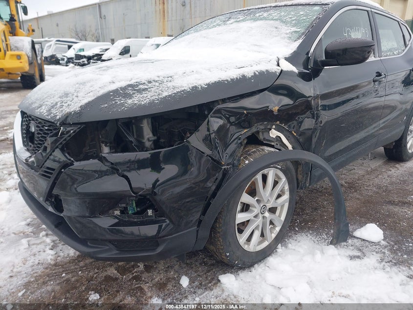 2022 Nissan Rogue VIN JN1BJ1AW2NW476241 IAAI salvage auction — LEFT FRONT, Salvage (Indiana), sold $3,325 on 2026-07-14 (photo 6)