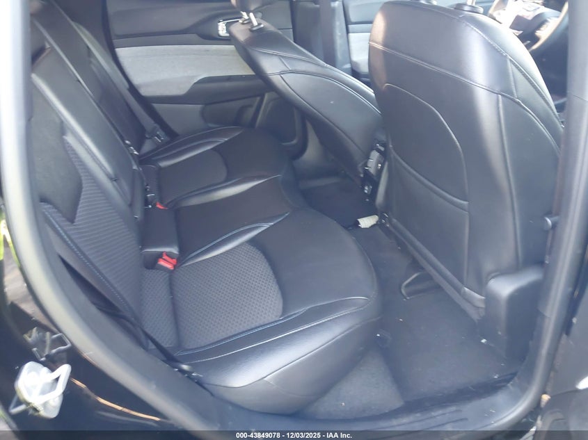 2025 Jeep Compass VIN 3C4NJDBN9ST588392 IAAI salvage auction — FRONT END, Salvage Title, sold $3,350 on 2026-07-23 (photo 8)