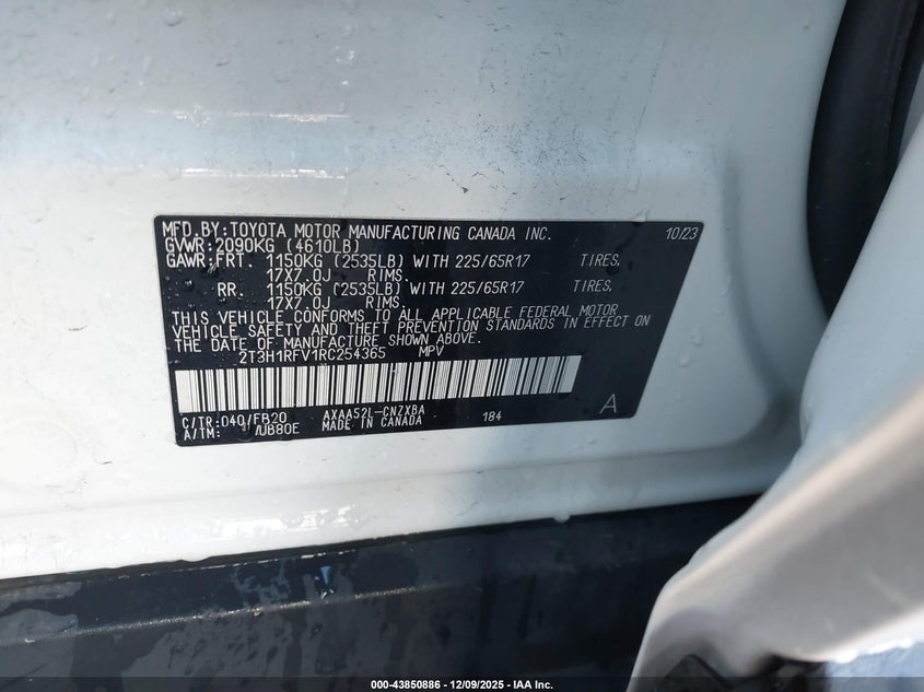 2024 Toyota Rav4 VIN 2T3H1RFV1RC254365 IAAI salvage auction — FRONT & REAR, Clear (Oklahoma), sold $14,575 on 2026-08-19 (photo 9)