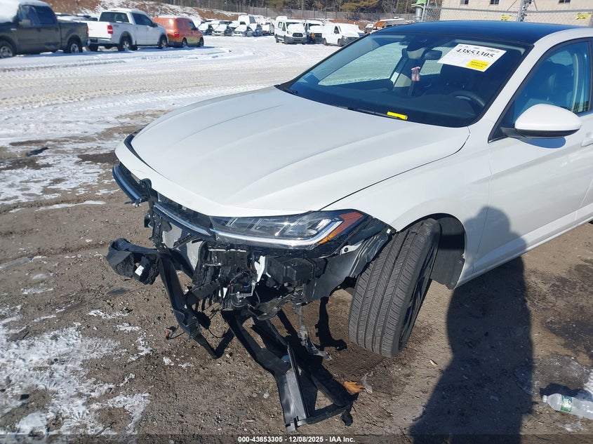 2025 Volkswagen Jetta VIN 3VW7X7BU5SM090410 IAAI salvage auction — FRONT END, Other, sold $8,500 on 2026-09-04 (photo 6)