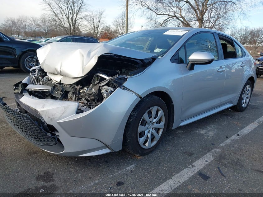 2022 Toyota Corolla VIN JTDEPMAE2NJ212077 IAAI salvage auction — FRONT END, Salvage (New Jersey), sold $4,500 on 2026-07-06 (photo 2)